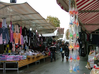 Mercato settimanale di Giovedì 26 dicembre 2013