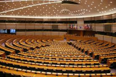 Elezione dei membri del Parlamento Europeo spettanti all'Italia da parte dei ...