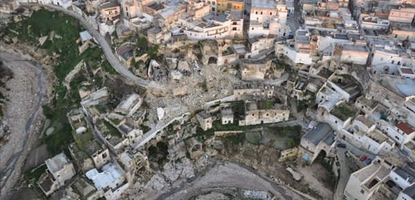 Progetto fattibilità mitigazione rischio geomorfologico - Centro stori...